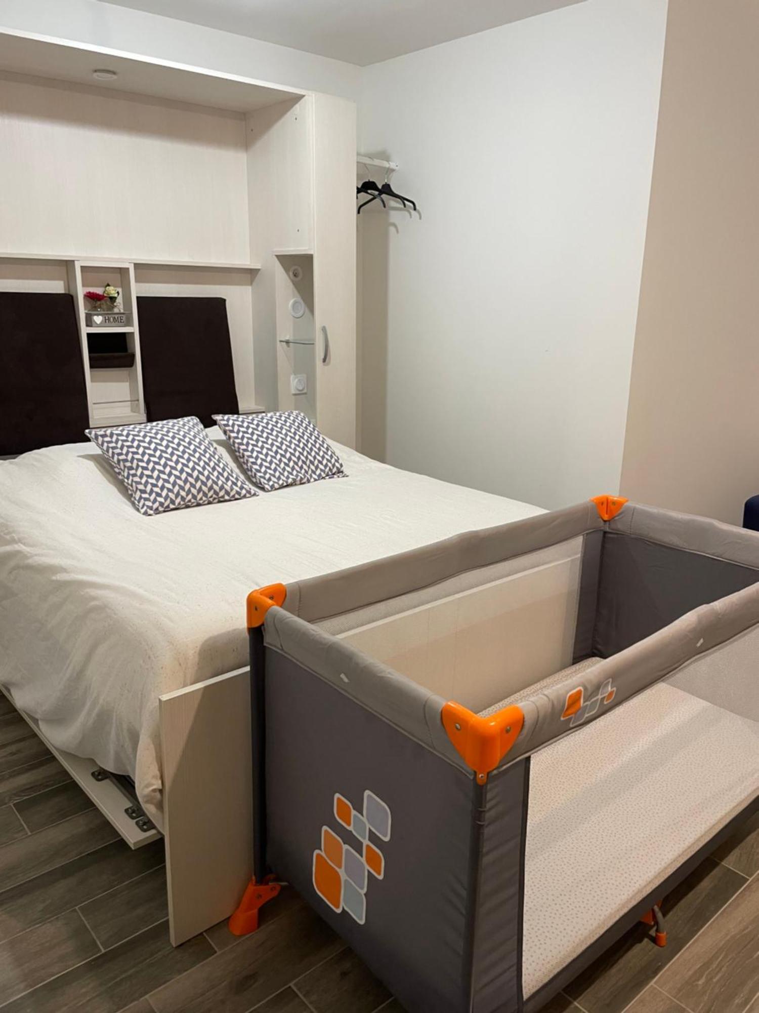 Appartement Rdc Granville Ngoại thất bức ảnh